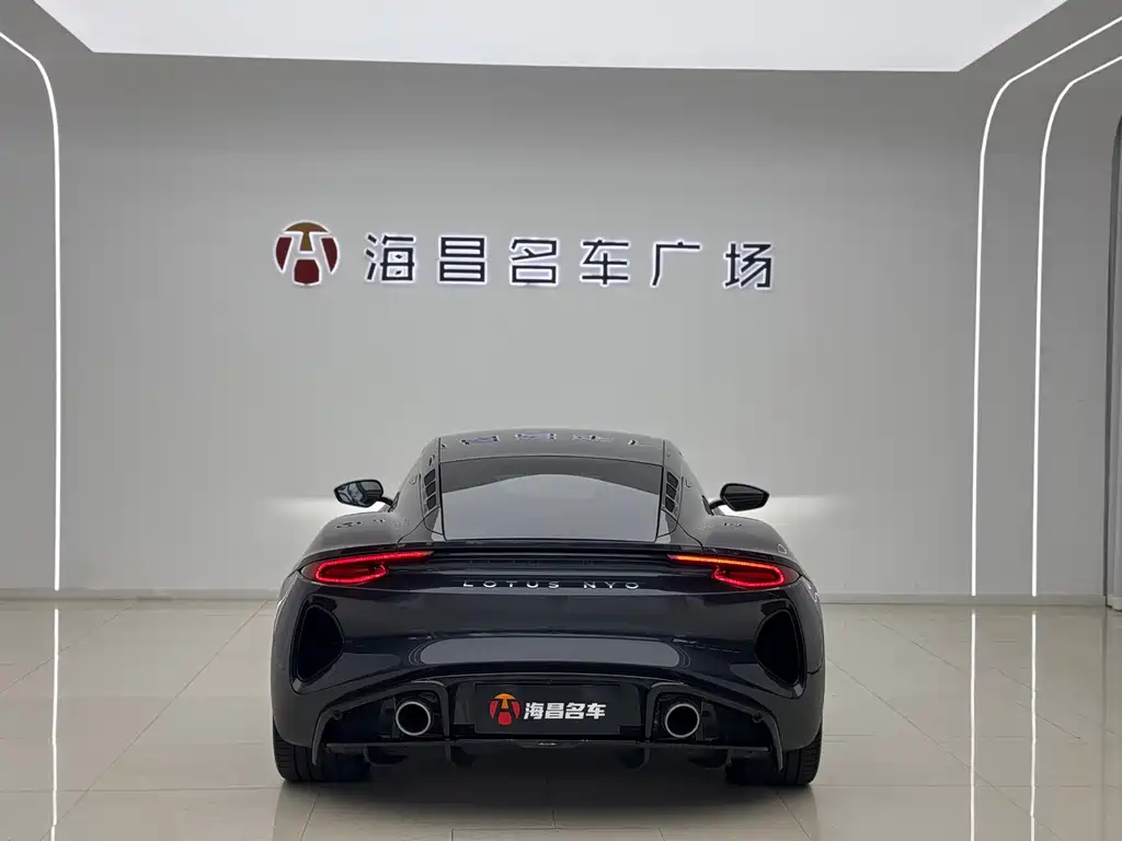 Lotus Emira — миниатюра 5