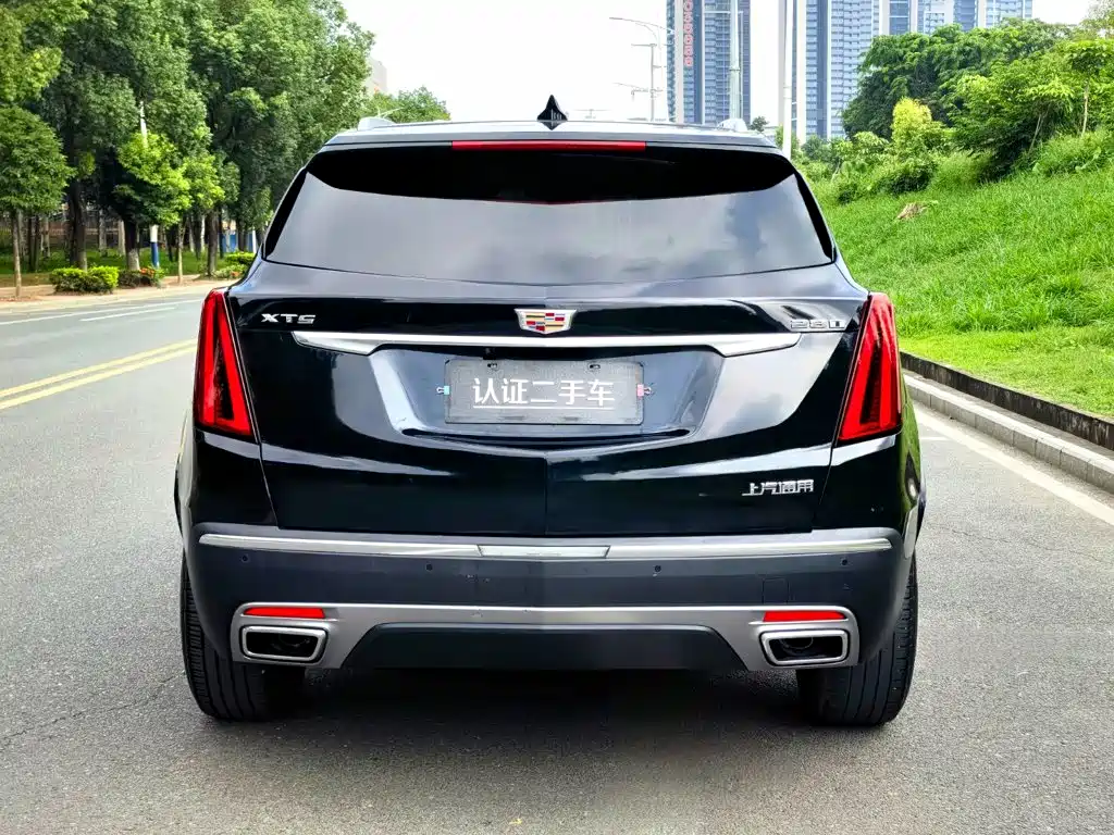 Cadillac XT5 — миниатюра 6