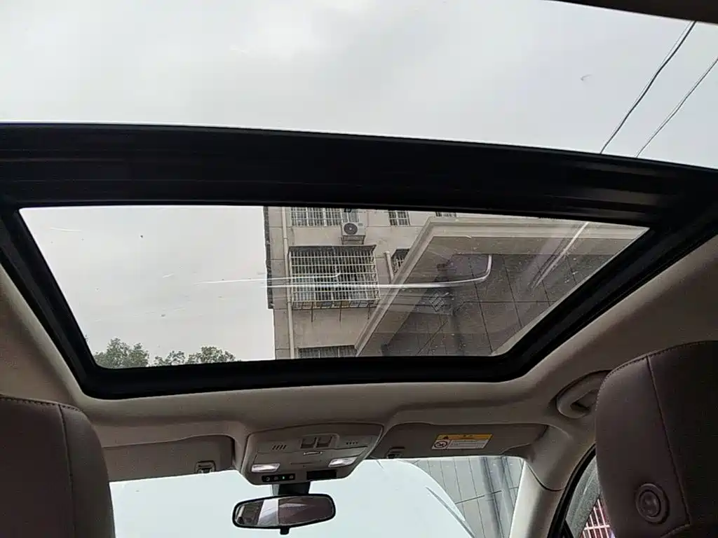 Buick Envision Plus — миниатюра 18