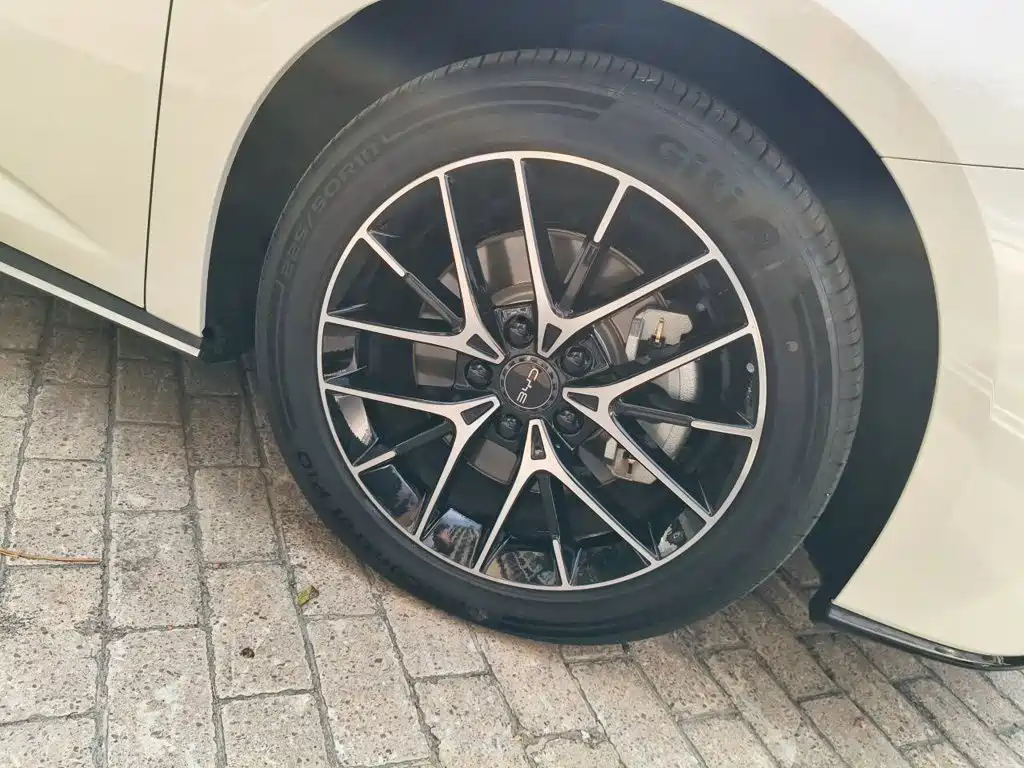 BYD Seal 07 DM-i — миниатюра 25