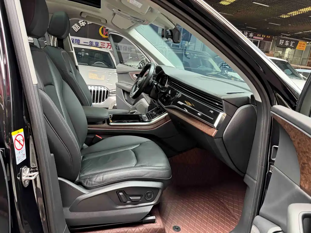 Audi Q7 — миниатюра 18