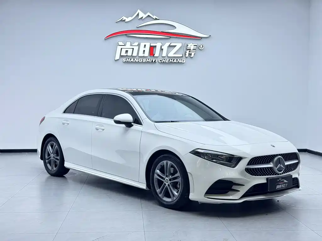 Mercedes-Benz A-Class A 2022 A 180 L Sport
