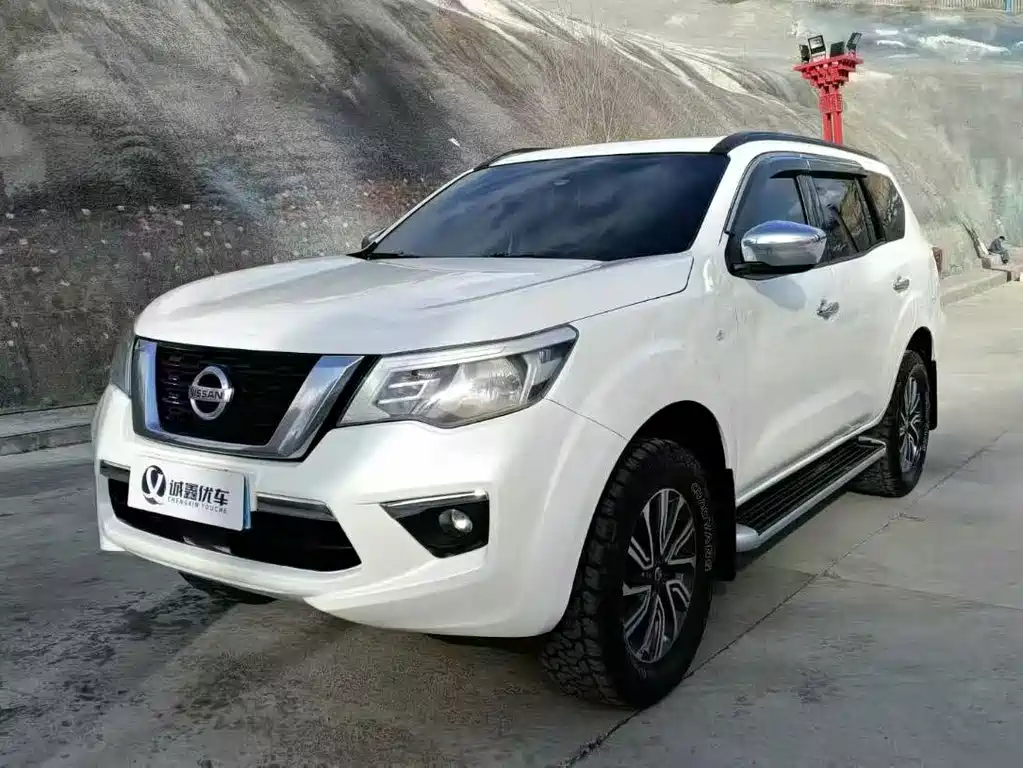 NISSAN TUDA
