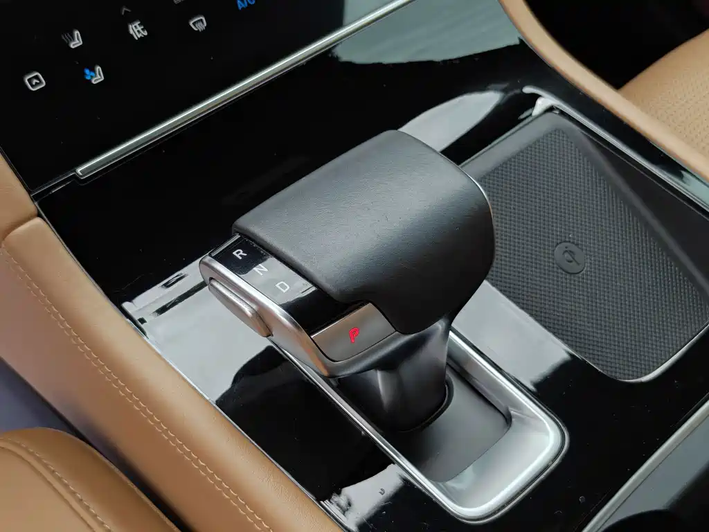 Li Auto Li ONE — миниатюра 17