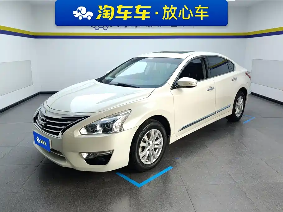 Nissan Teana 2015