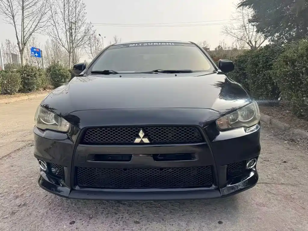 Mitsubishi Lancer EX