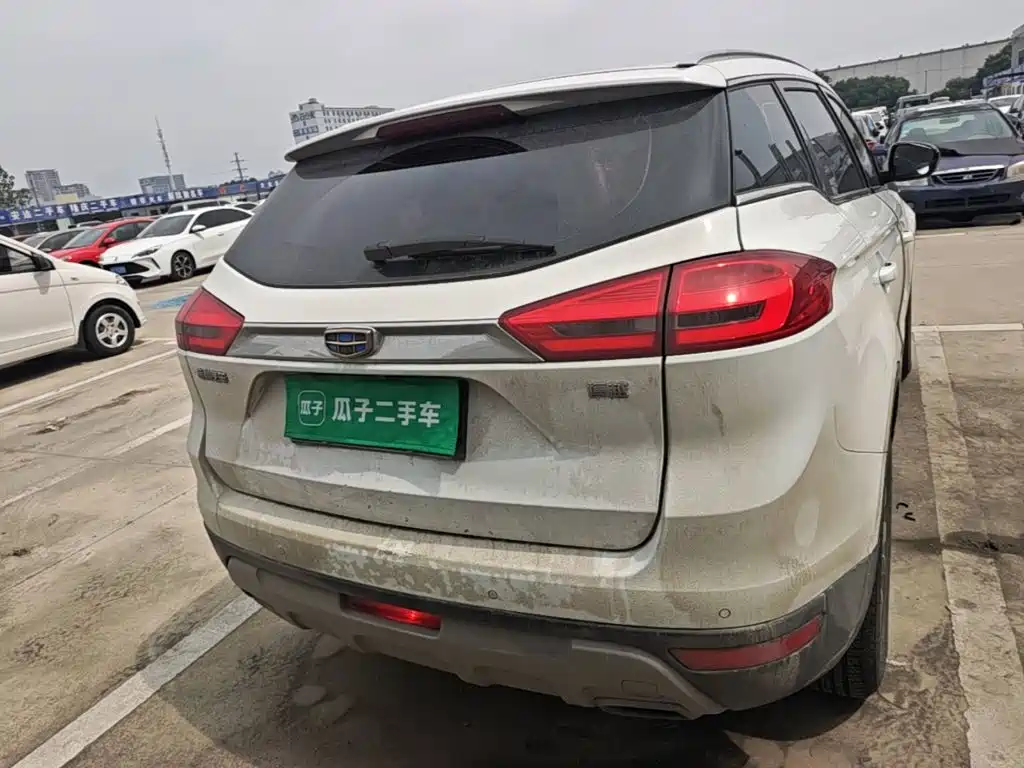 Geely Boyue — миниатюра 6