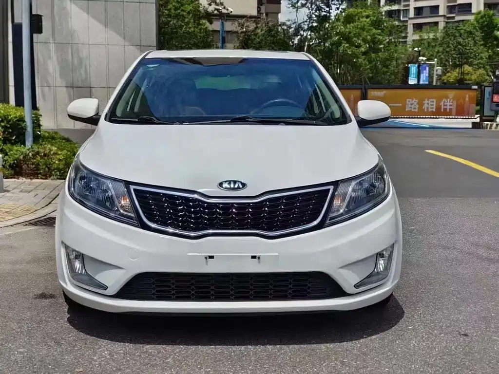 Kia K2 — миниатюра 2