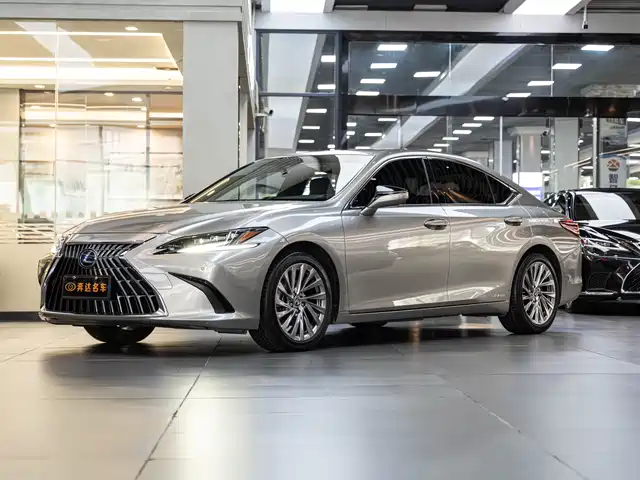 2022 Lexus ES