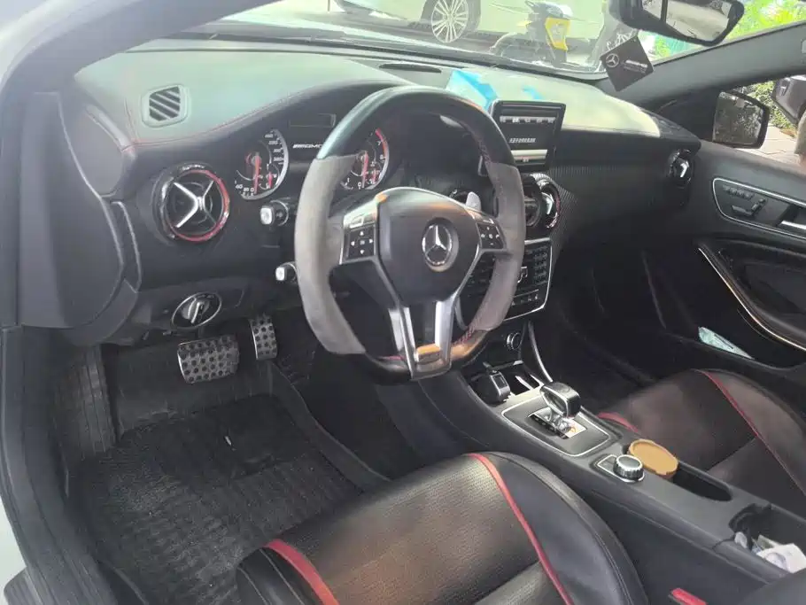 Mercedes-Benz A-Class AMG (Import) — миниатюра 12