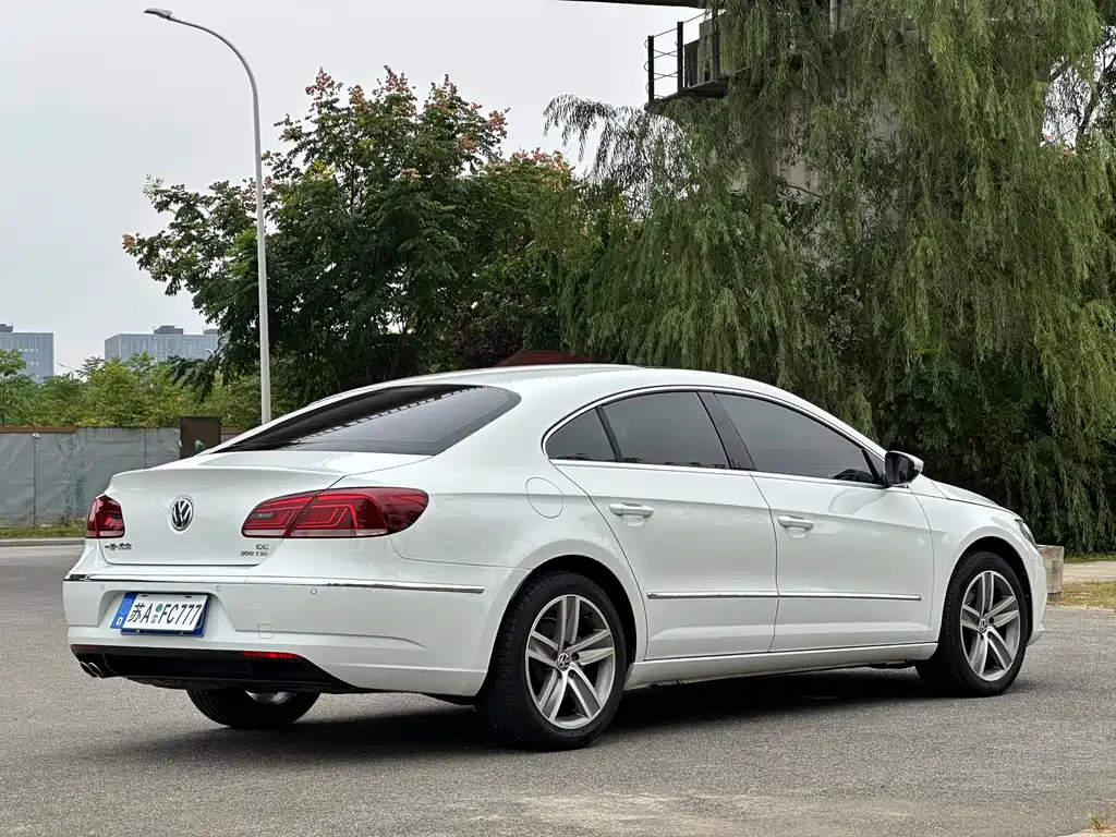 Volkswagen CC — миниатюра 19