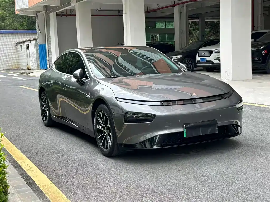 XPeng P7 — миниатюра 3