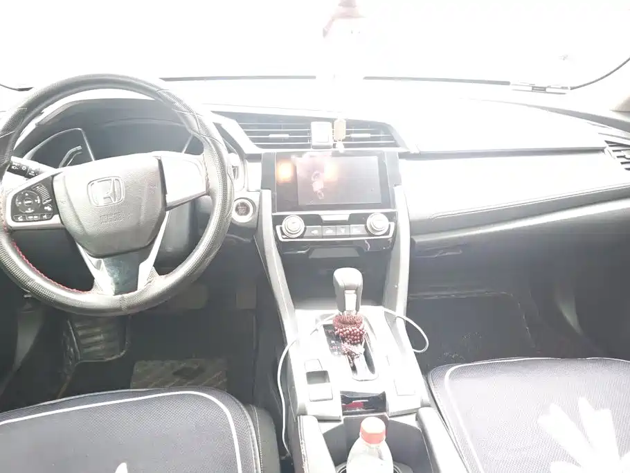 Honda Civic — миниатюра 12