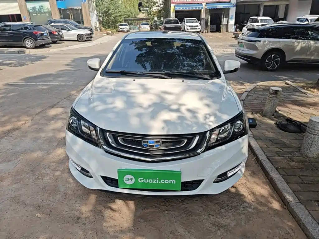 Geely Emgrand — миниатюра 3