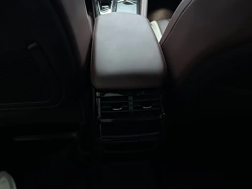 Geely Xingyue L — миниатюра 16