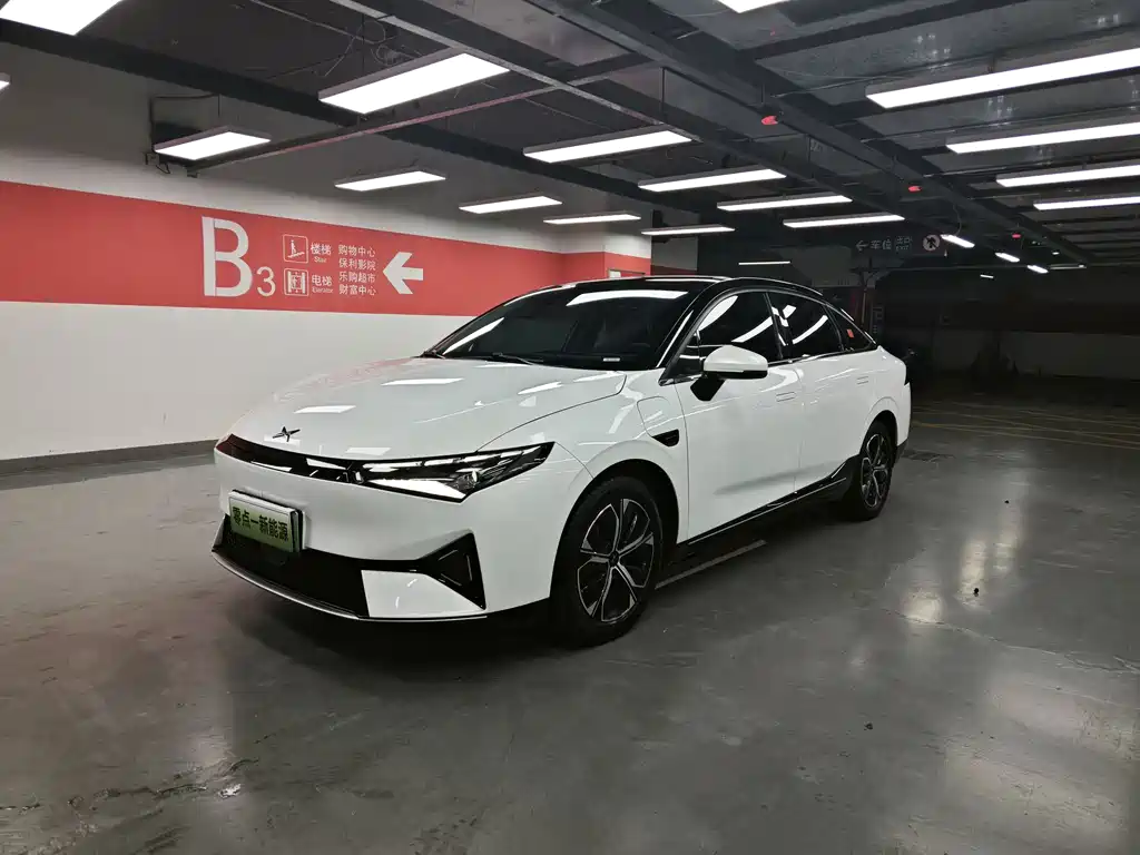 XPeng P5 2022
