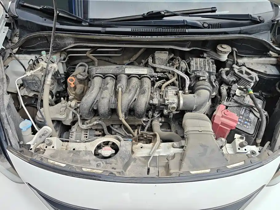 Honda Fit — миниатюра 10