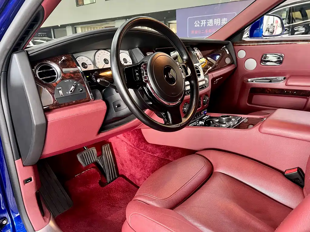 Rolls-Royce Ghost — миниатюра 2