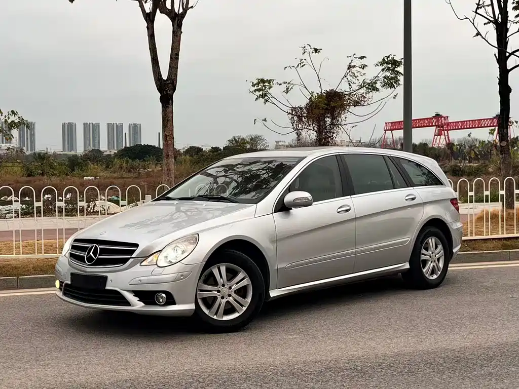 Mercedes-Benz R-Class 2009