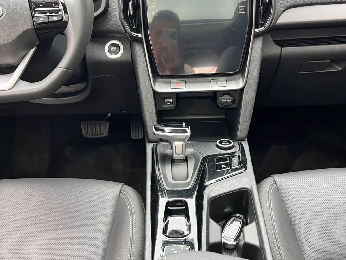 Hyundai Beijing Hyundai ix35 1.4 л 2022 г. Белый, пробег 19000 км