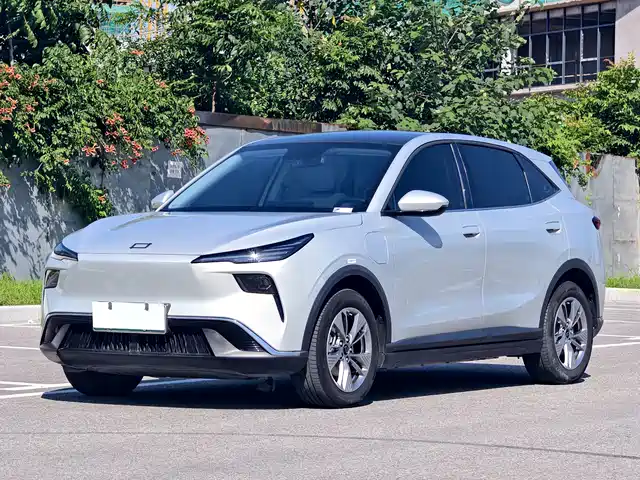 2025 Bestune Yueyi 03