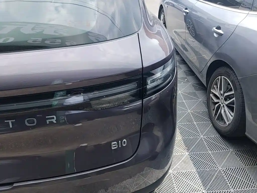 Leapmotor Leapmotor B10 — миниатюра 8