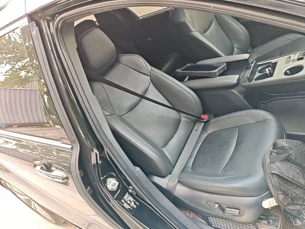 Toyota Sienna — миниатюра 25