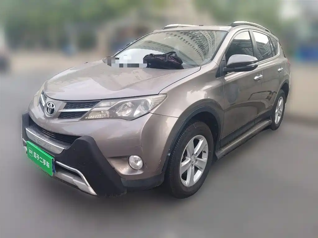 Toyota RAV4 2014