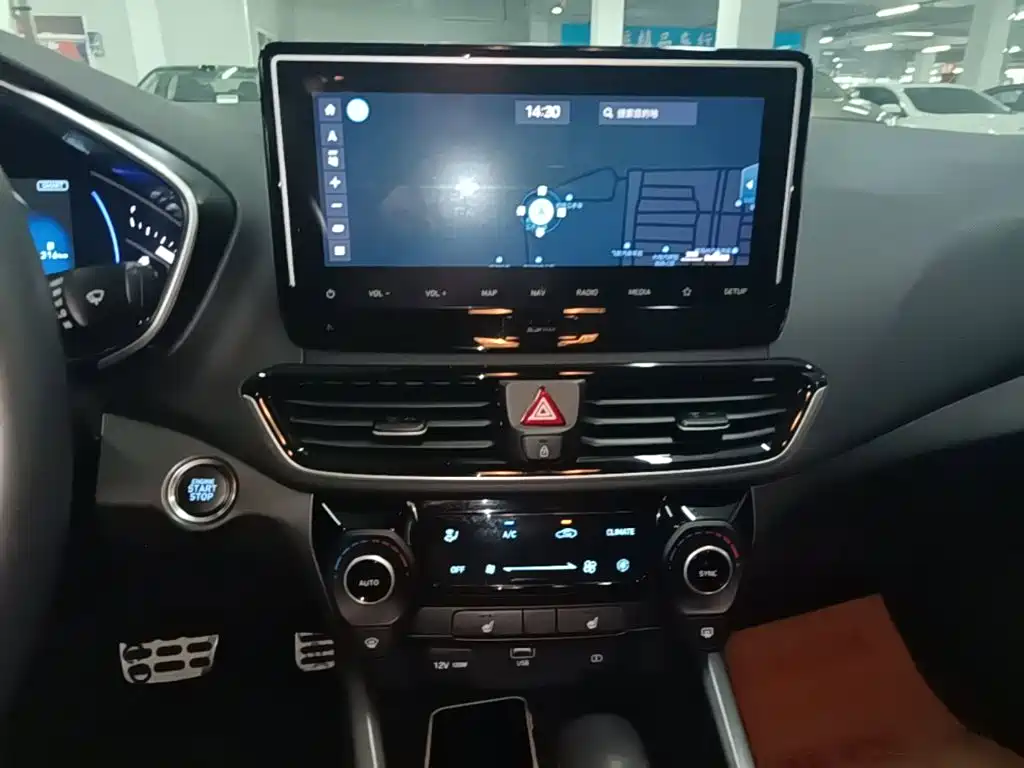 Hyundai Fista — миниатюра 13