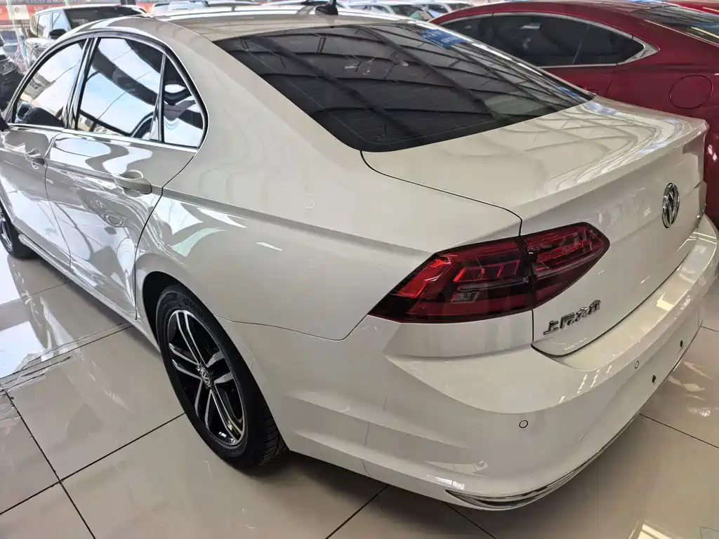 Volkswagen Lamando — миниатюра 5