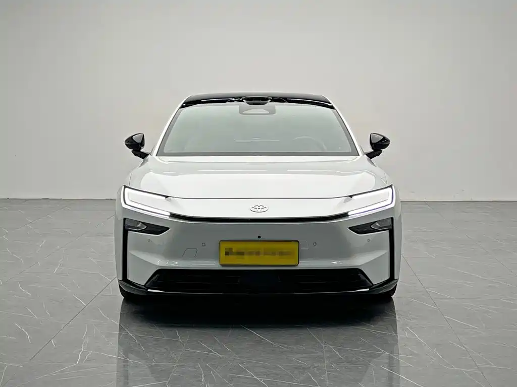 Toyota bZ7 — миниатюра 2