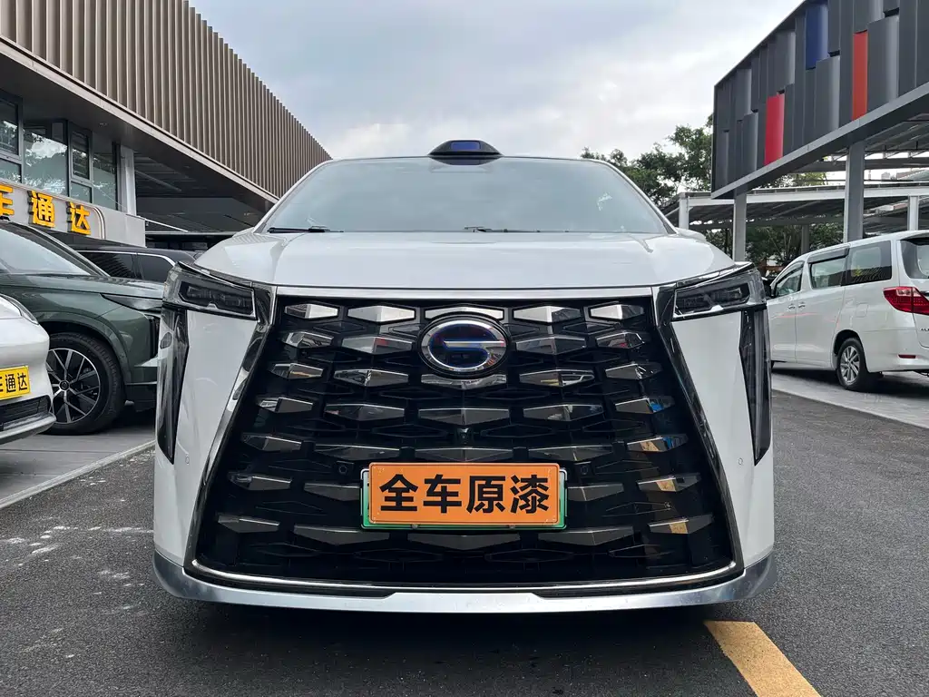 GAC Motor Переход на М8.