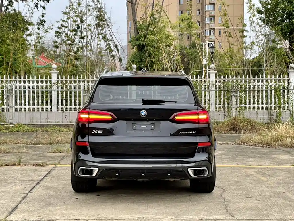 BMW X5 — миниатюра 14