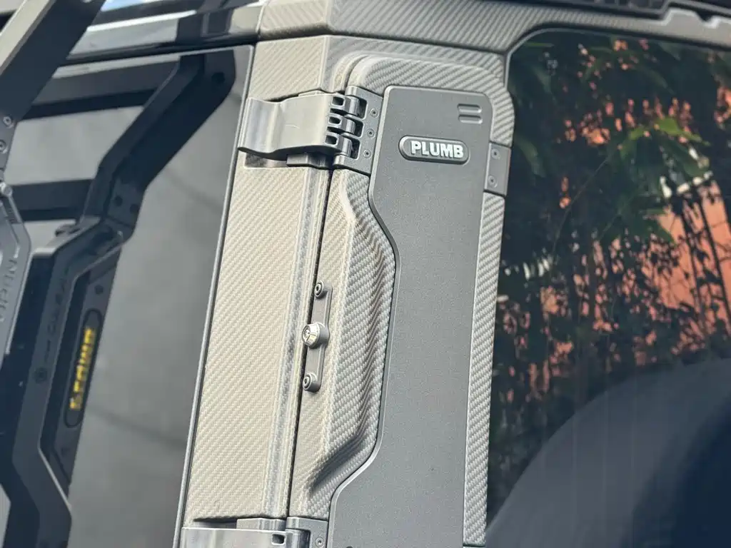 Land Rover Defender — миниатюра 9