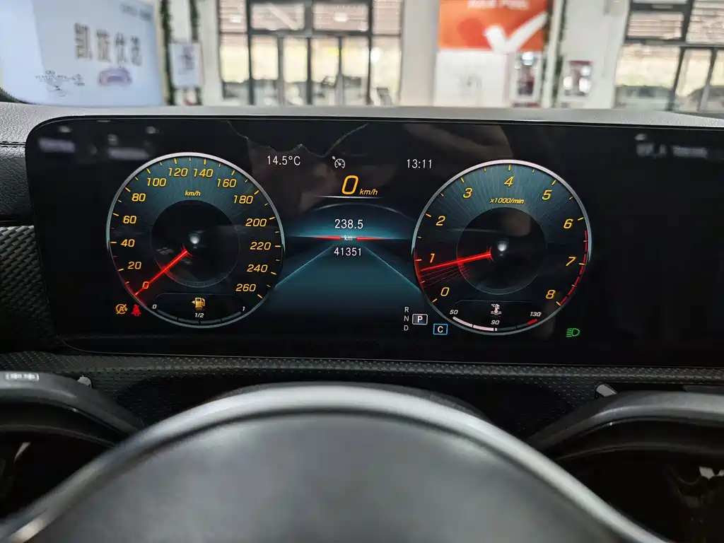 Mercedes-Benz A-Class — миниатюра 12