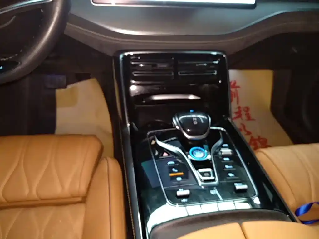 BYD Tang New Energy — миниатюра 14