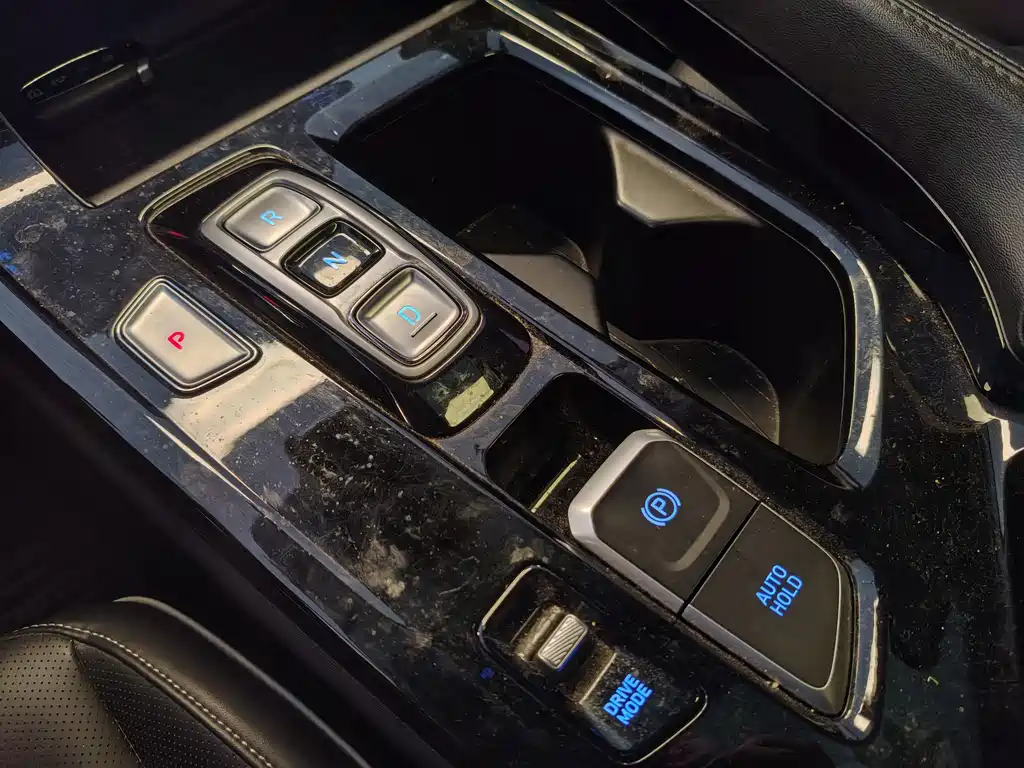 Hyundai Custo — миниатюра 10