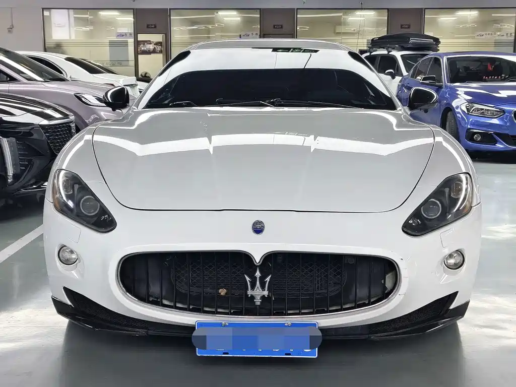 Maserati GranTurismo — миниатюра 2