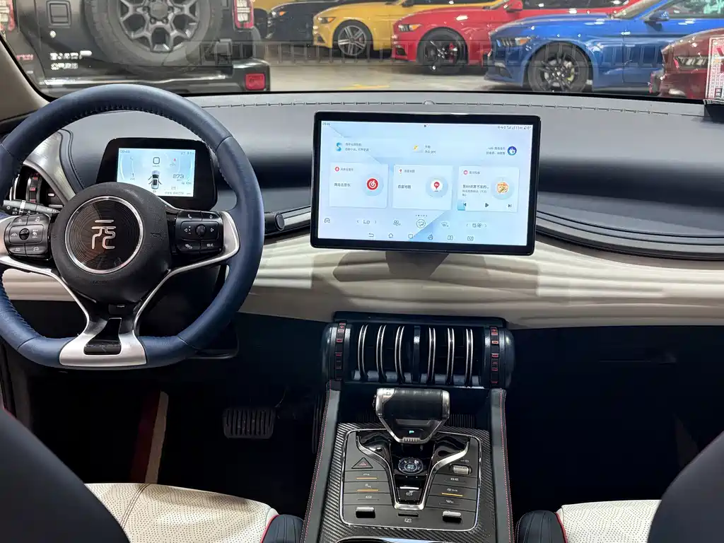 BYD Yuan Plus — миниатюра 4