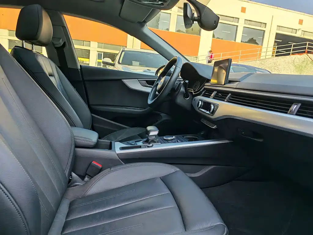 Audi A5 (Import) — миниатюра 9