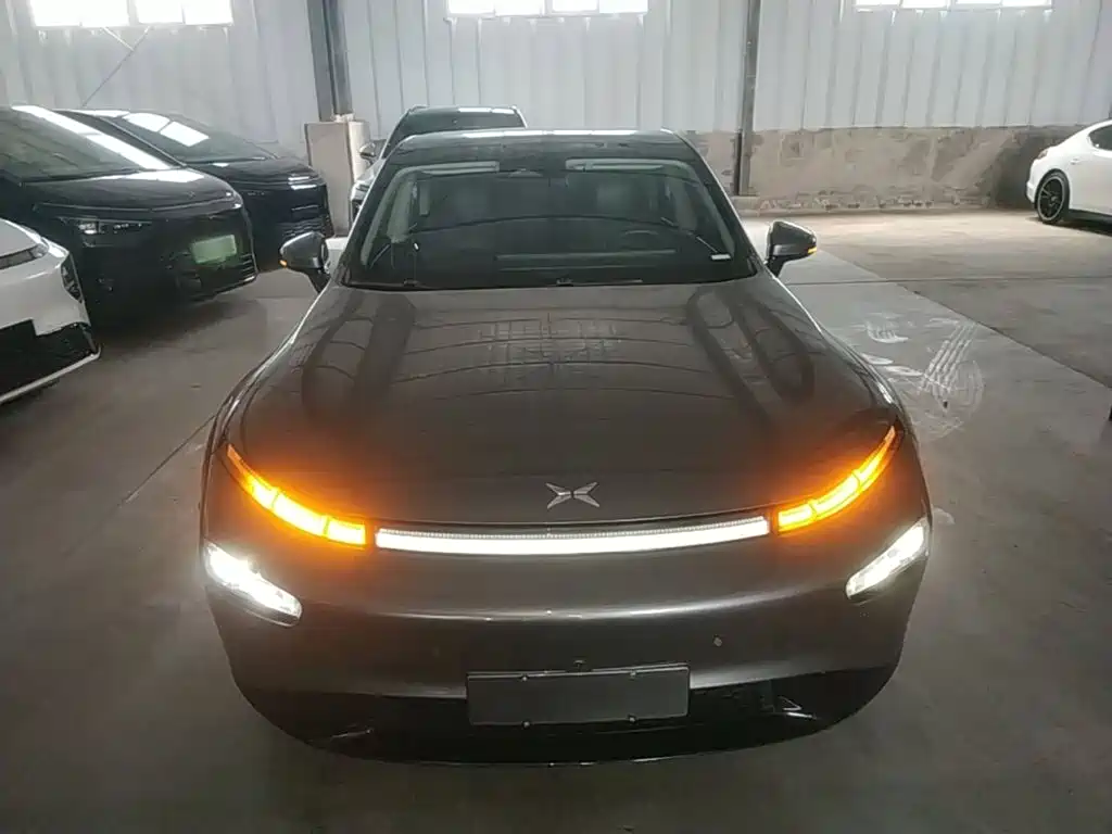 XPeng P7 — миниатюра 3