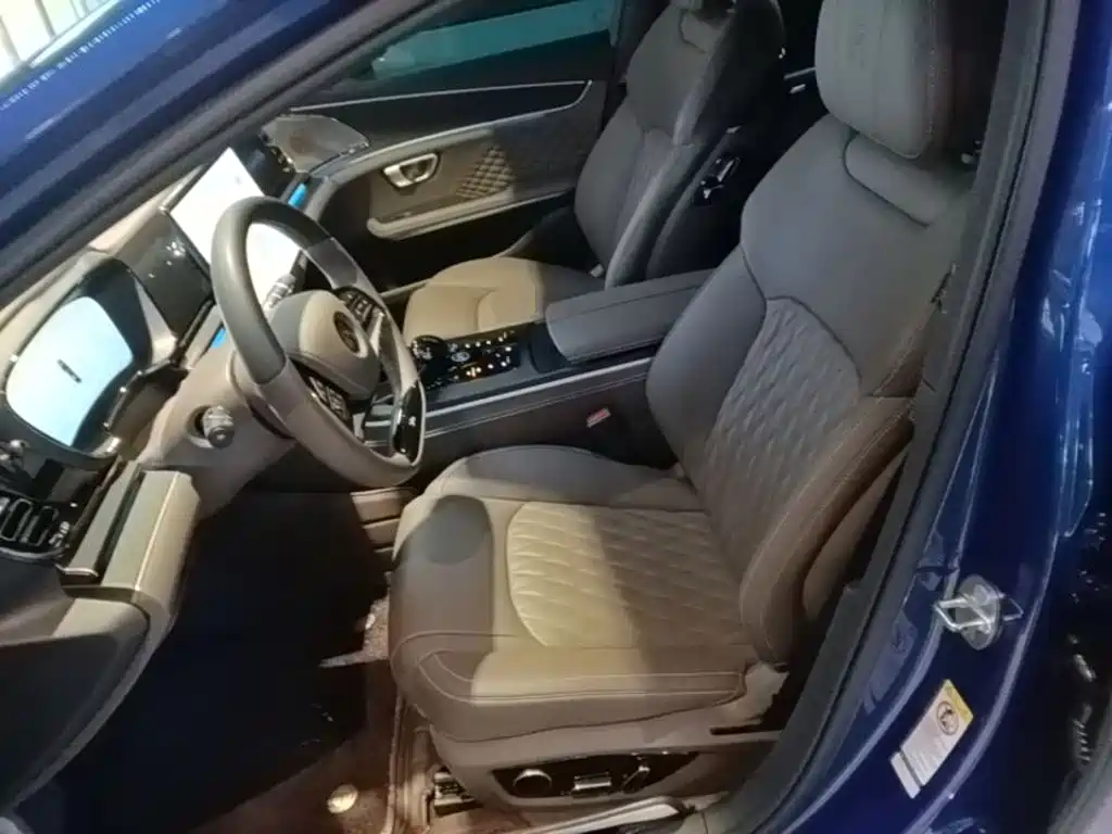 BYD Han — миниатюра 15