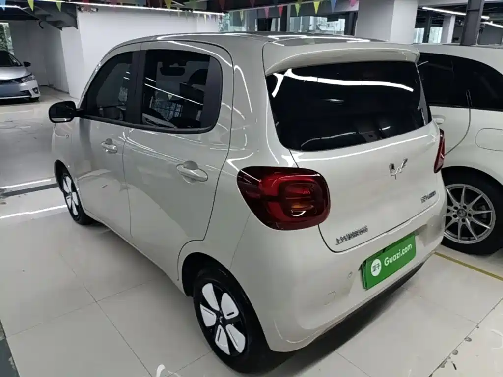 Wuling MINIEV — миниатюра 5
