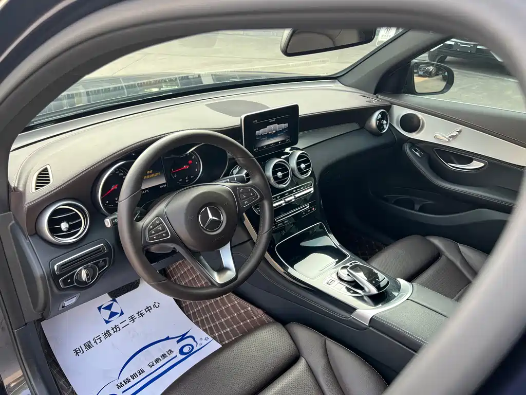 Mercedes-Benz GLC — миниатюра 8