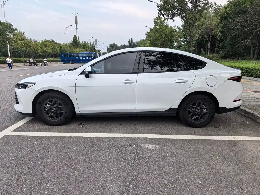 BYD Qin PLUS — миниатюра 8