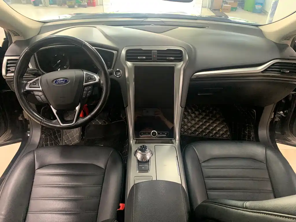 Ford Mondeo — миниатюра 13