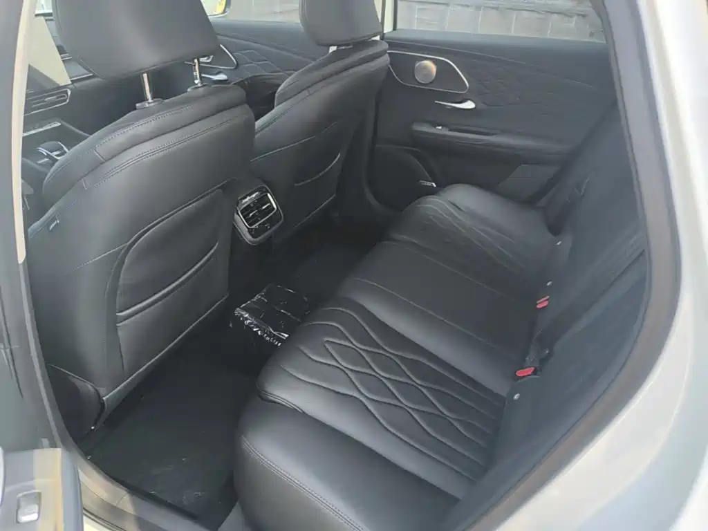 Chery Arrizo 8 PRO — миниатюра 17