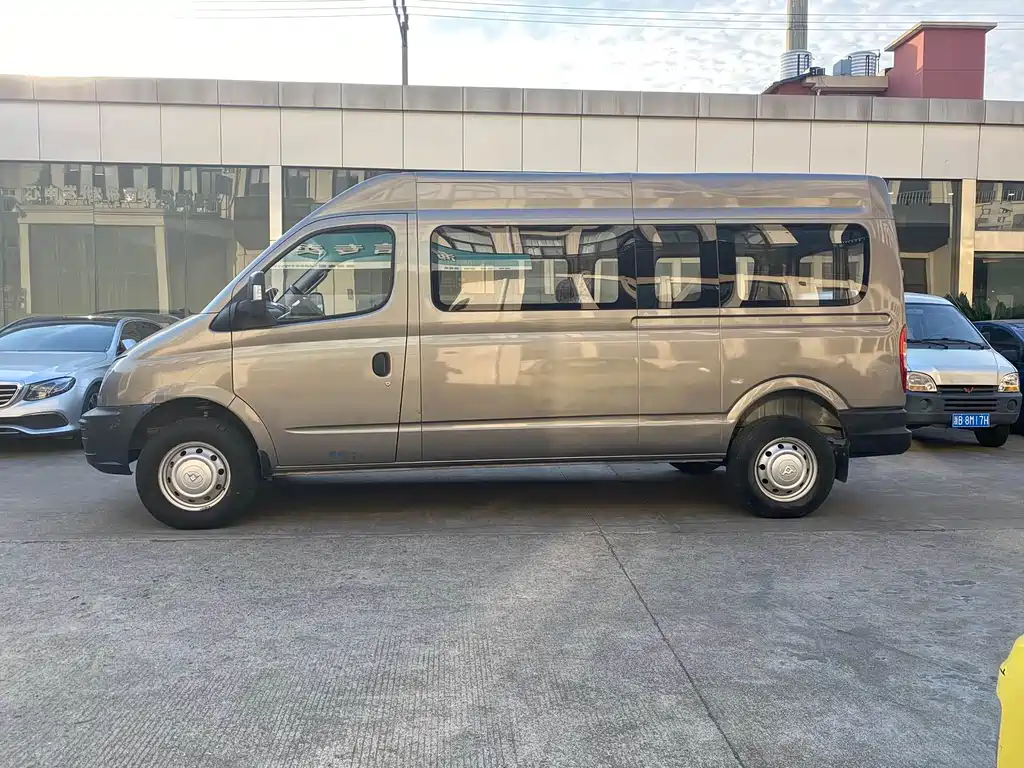 SAIC MAXUS XINTU V80