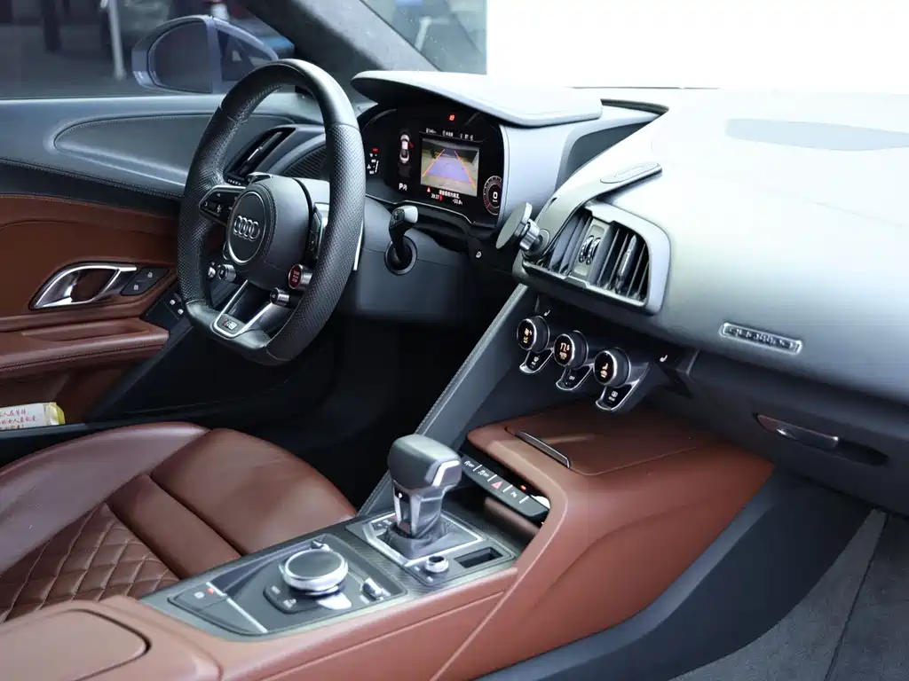 Audi R8 — миниатюра 13