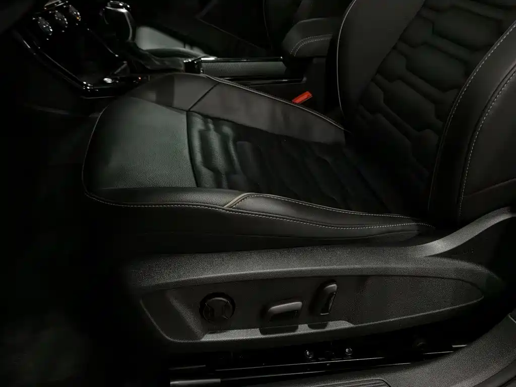 Volkswagen Passat — миниатюра 19
